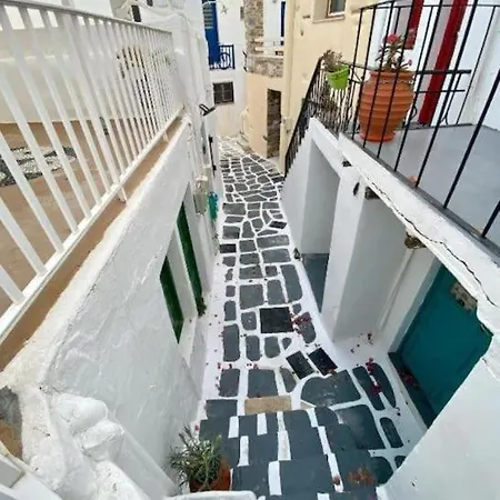 Cabarnus House Páros