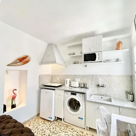 Cabarnus House * Páros